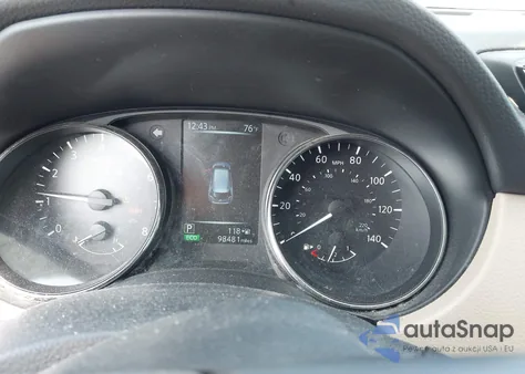 2017 Nissan Rogue S z USA, uszkodzony, nr VIN JN8AT2MT5HW137072